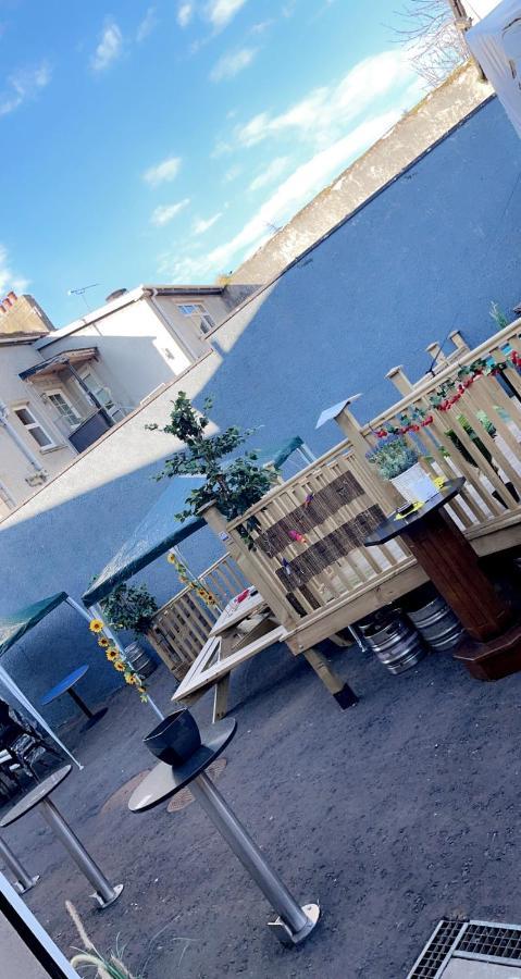 The Armada Inn Armoy Eksteriør billede