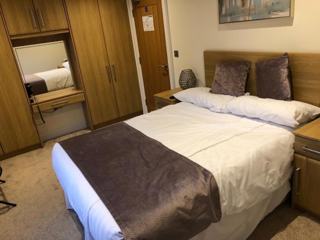 The Armada Inn Armoy Eksteriør billede